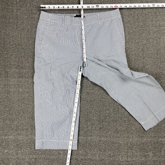 Talbots Capri Pants Womens Size 12 Chelsea Office Capsule Career Minimal Casual - Picture 7 of 11
